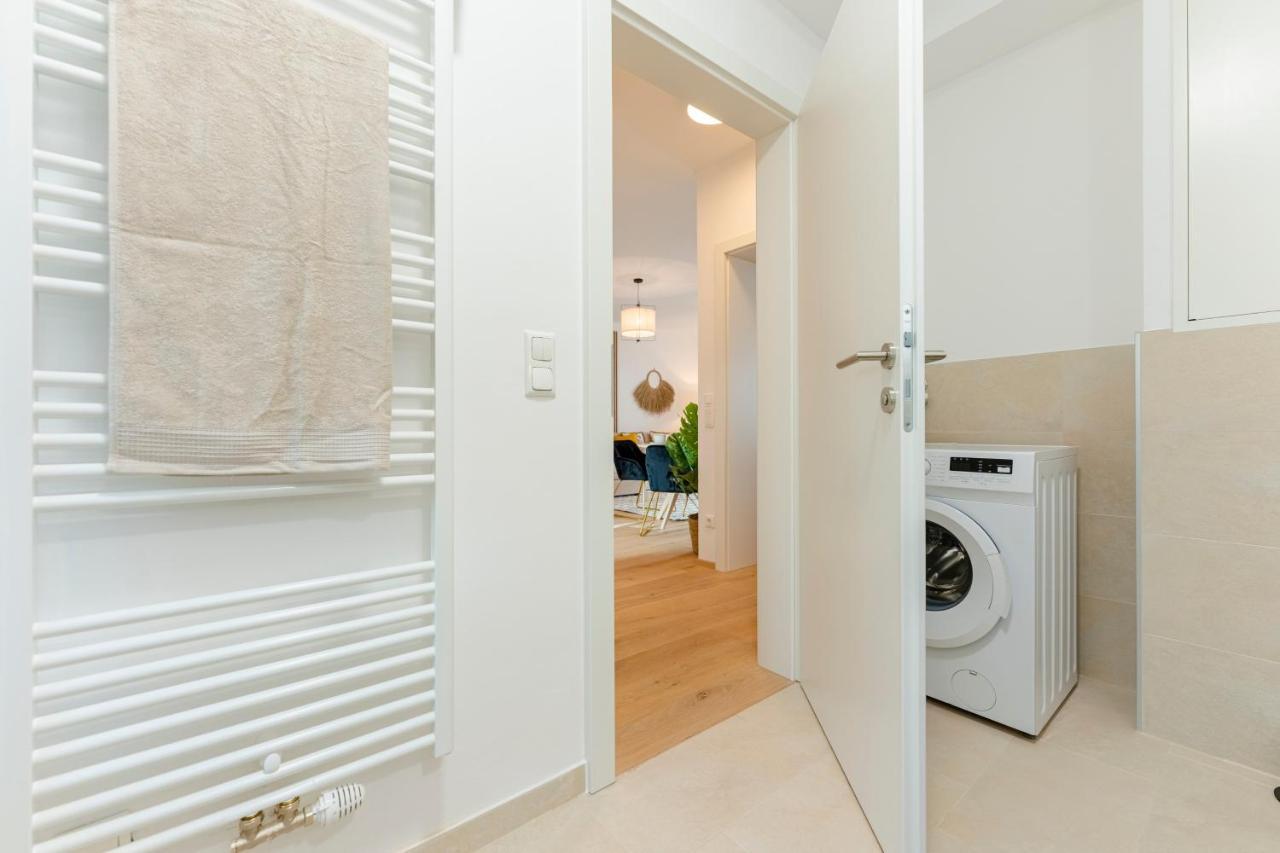 Garden.Lounge Krems Am Steinertor Apartment Exterior photo